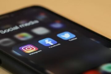 How-to-Manage-Reputational-Risks-Online-Monitoring-Responses-Recovery